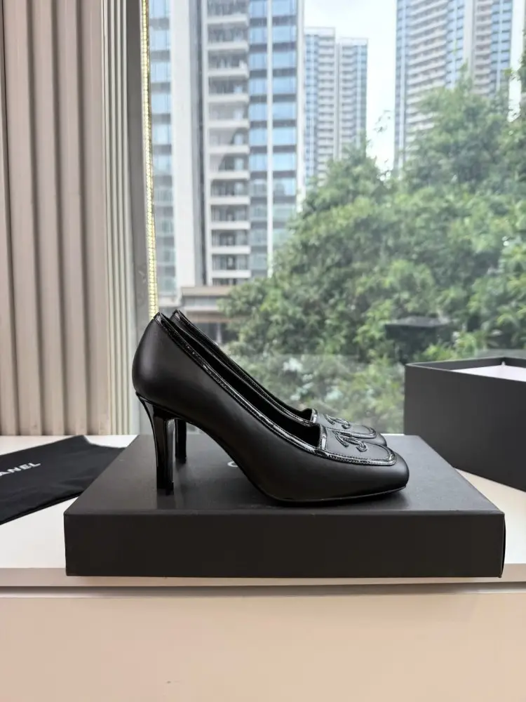 Chanel Shoes women's — Photo 3