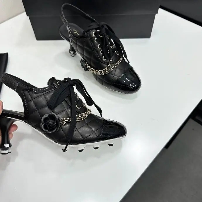 Chanel Туфлі жіночі — Фото 3