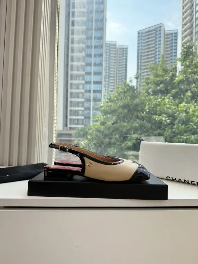 Chanel Shoes women's — Photo 3