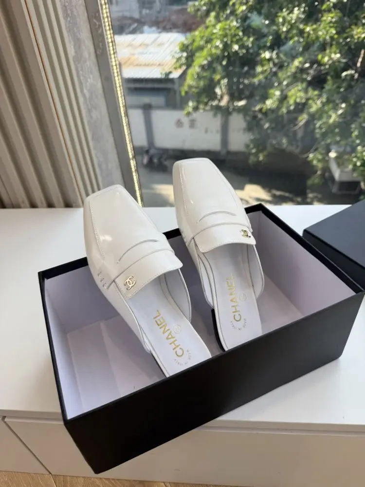 Chanel Туфлі жіночі — Фото 3
