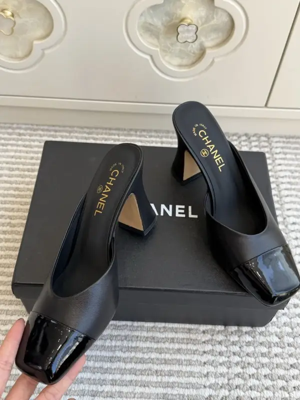 Chanel Туфли женские — Фото 3
