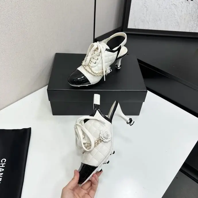 Chanel Туфлі жіночі — Фото 3