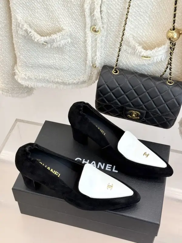 Chanel Туфли женские — Фото 3