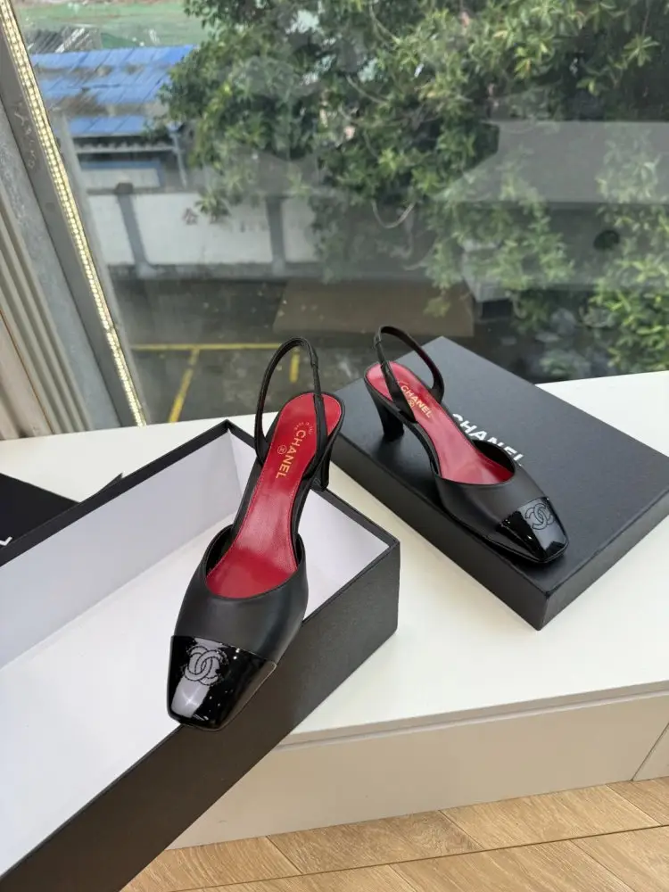 Chanel Туфлі жіночі — Фото 3