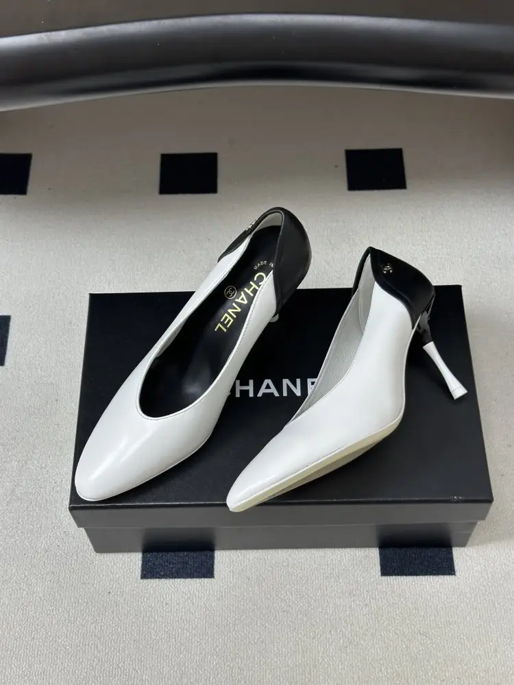 Chanel Туфлі жіночі — Фото 3