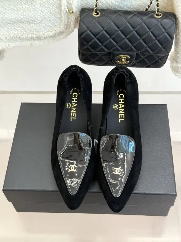 Chanel Туфлі жіночі — Фото 4
