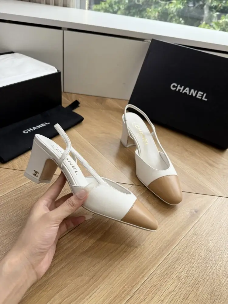 Chanel Shoes women's — Photo 4