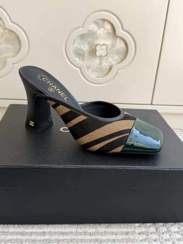 Chanel Туфли женские — Фото 4