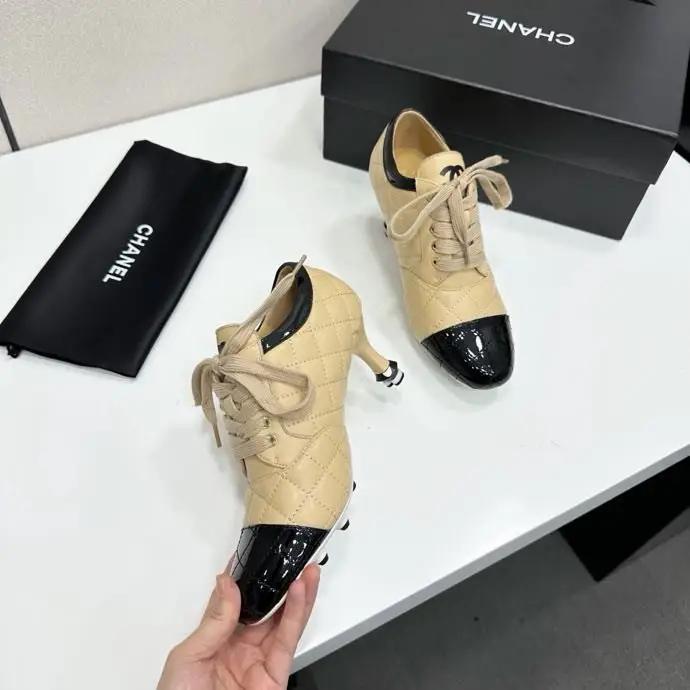 Chanel Туфли женские — Фото 4
