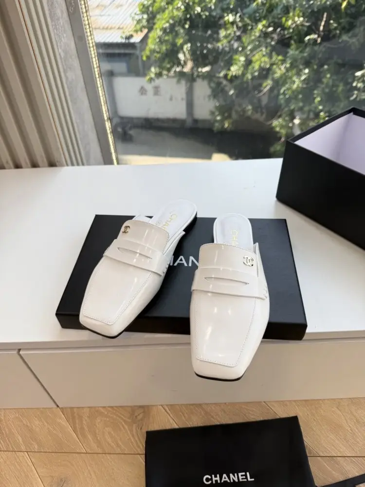 Chanel Туфлі жіночі — Фото 4
