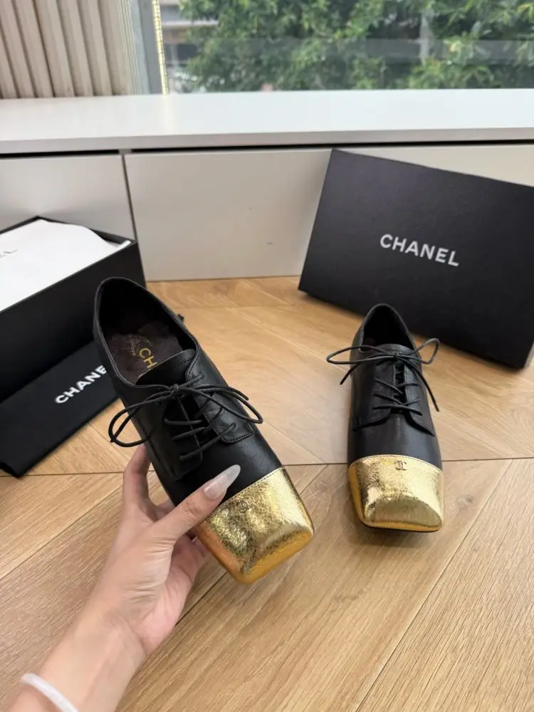 Chanel Туфли женские — Фото 4