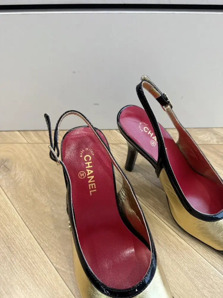 Chanel Туфлі жіночі — Фото 4