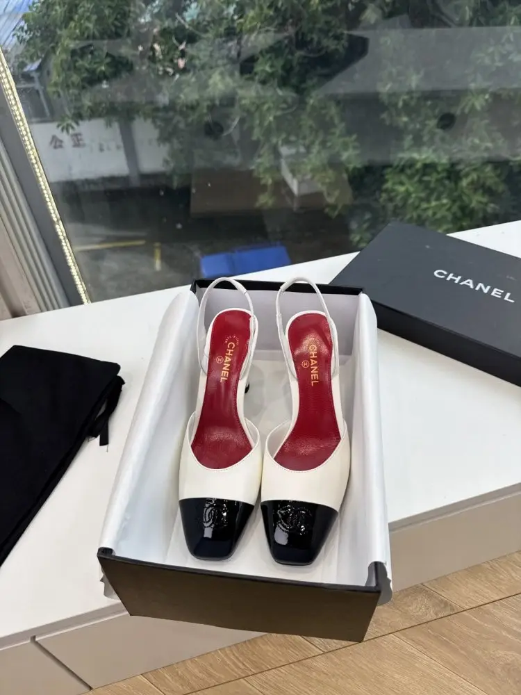Chanel Туфлі жіночі — Фото 4