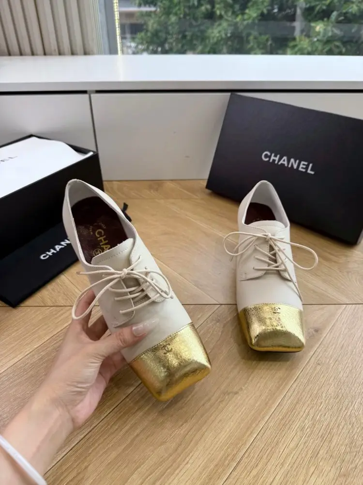 Chanel Туфли женские — Фото 4