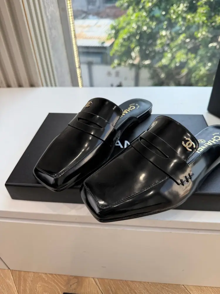 Chanel Shoes women's — Photo 5