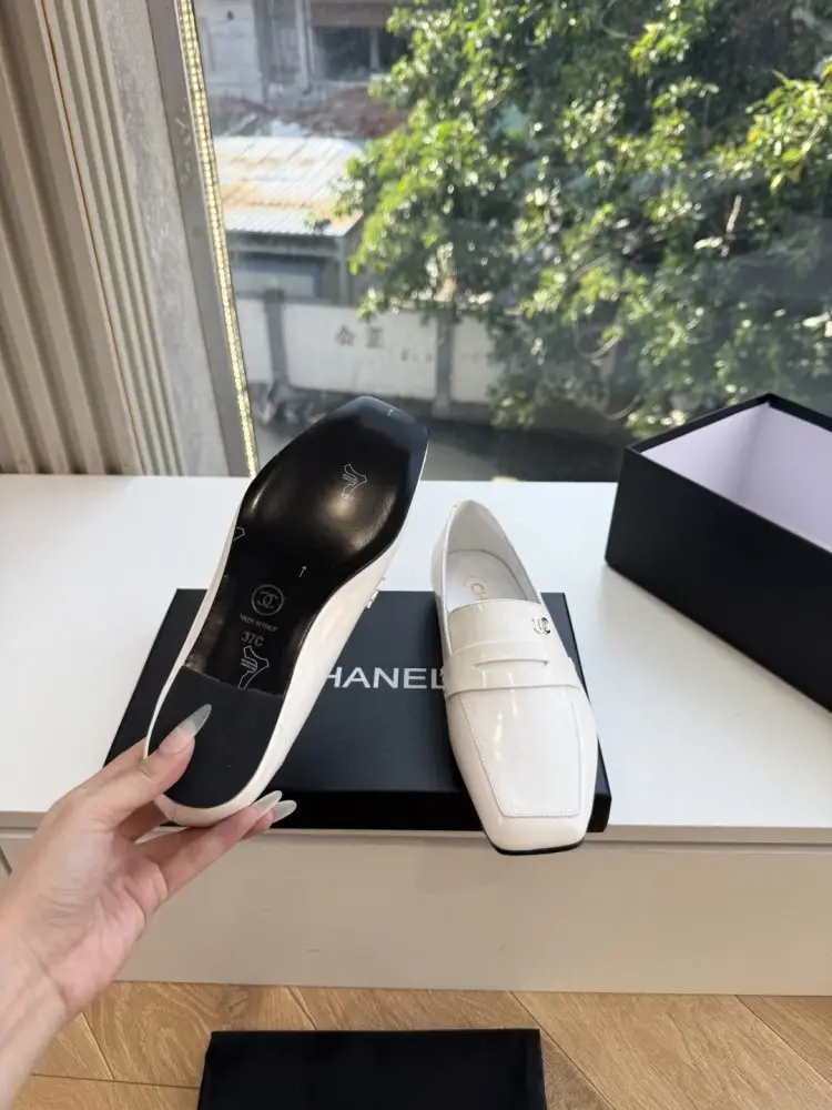 Chanel Туфлі жіночі — Фото 5
