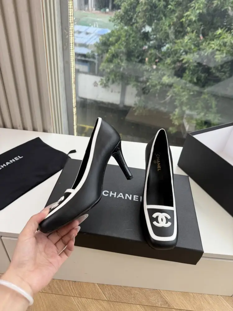 Chanel Shoes women's — Photo 5