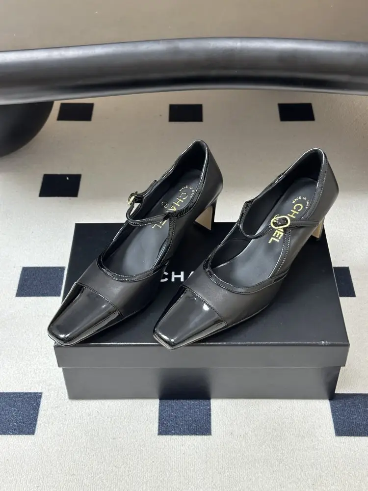 Chanel Туфлі жіночі — Фото 5