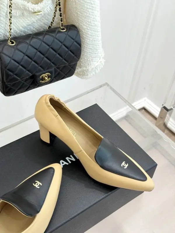 Chanel Shoes women's — Photo 5
