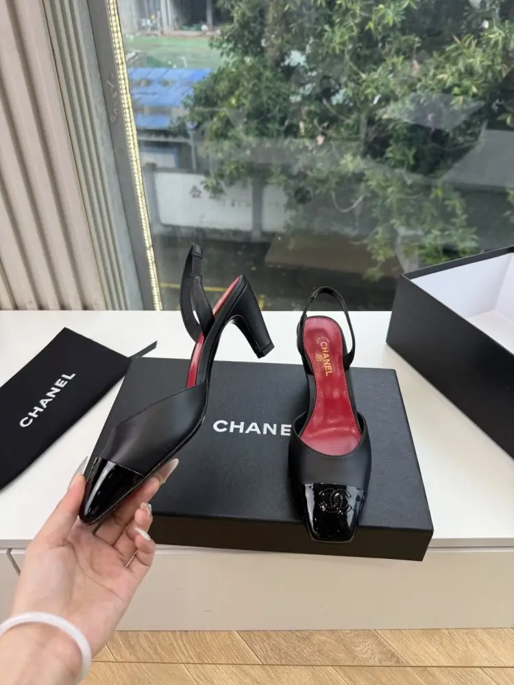 Chanel Туфлі жіночі — Фото 5