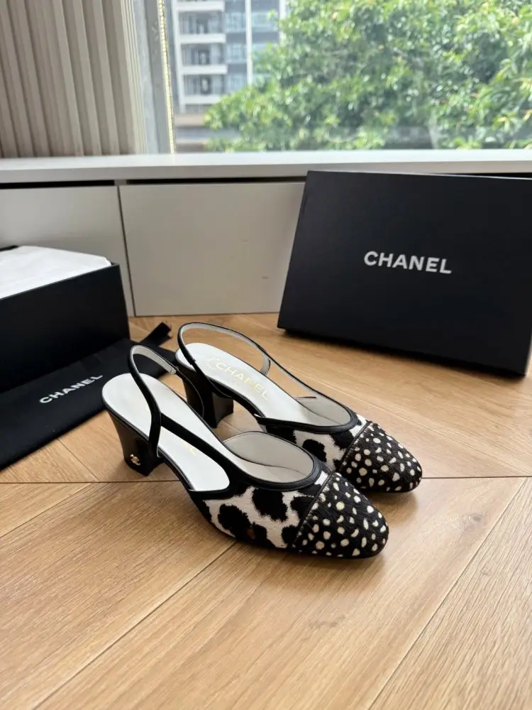 Chanel Туфли женские — Фото 5