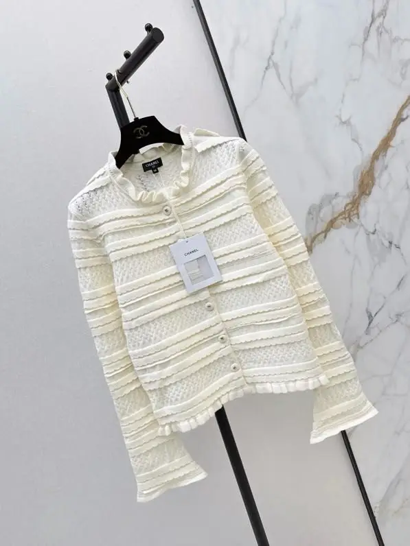 Chanel Короткий в'язаний кардиган з оборками і мереживний обробкою — Фото 2