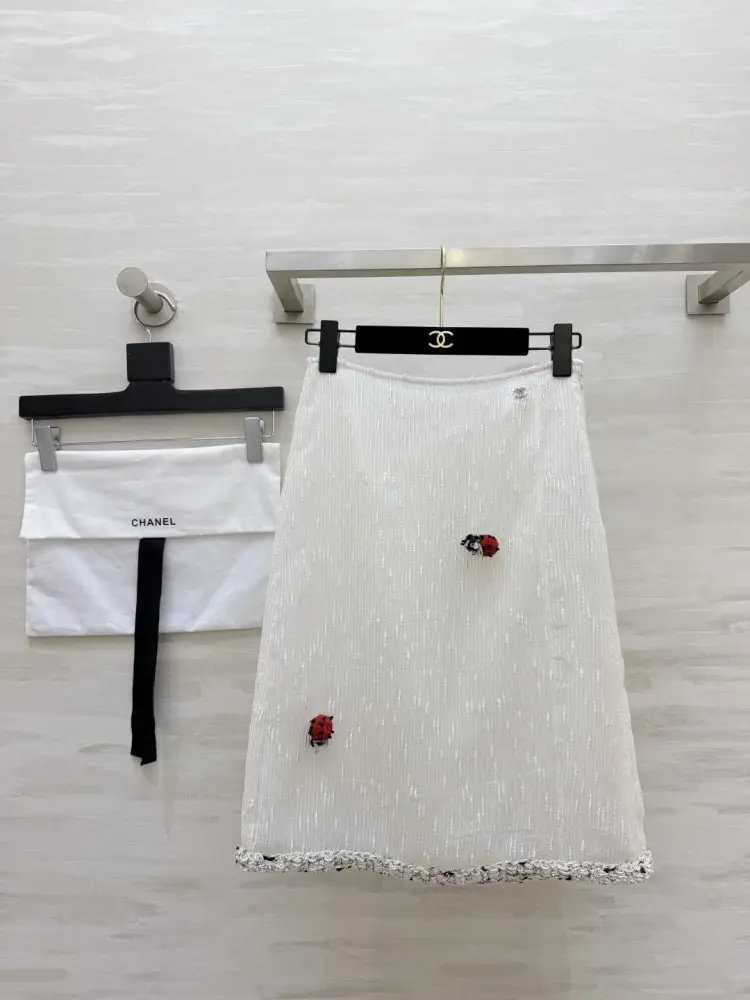 Chanel — Skirt