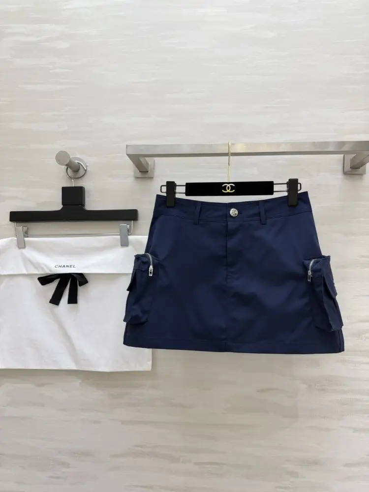 Chanel — Skirt