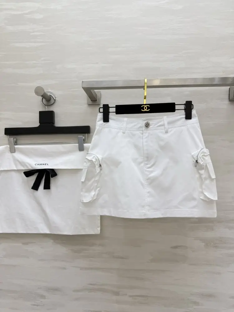 Chanel — Skirt