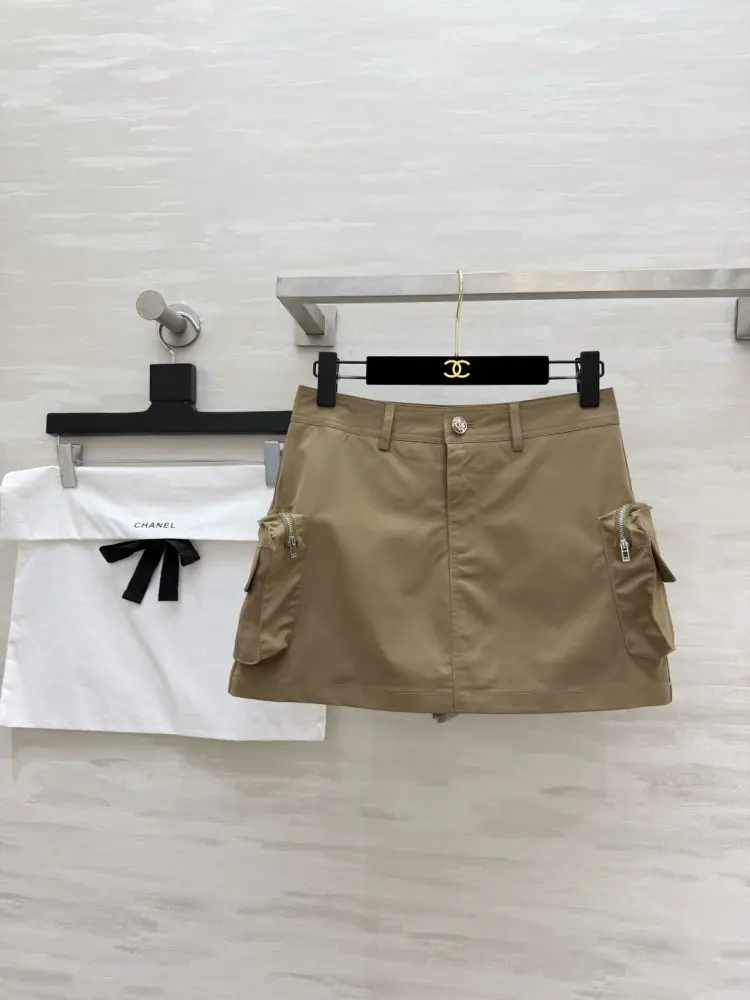 Chanel — Skirt