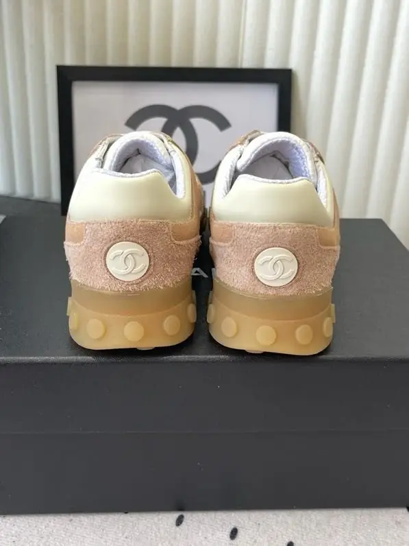 Chanel Кроссовки Cornetto женские — Фото 3