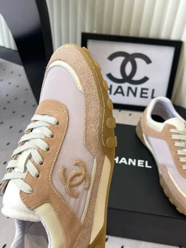 Chanel Кроссовки Cornetto женские — Фото 4