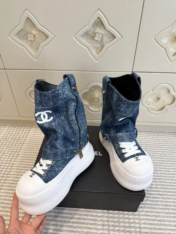 Chanel — Кросівки джинсові на платформі