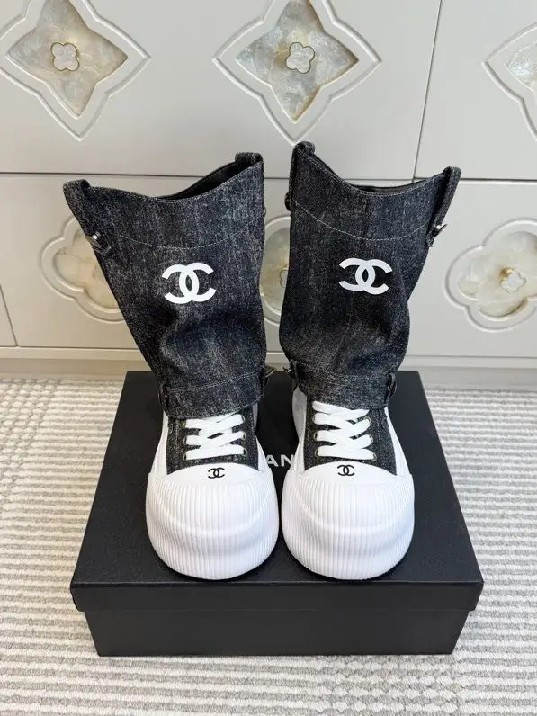 Chanel — Кросівки джинсові на платформі