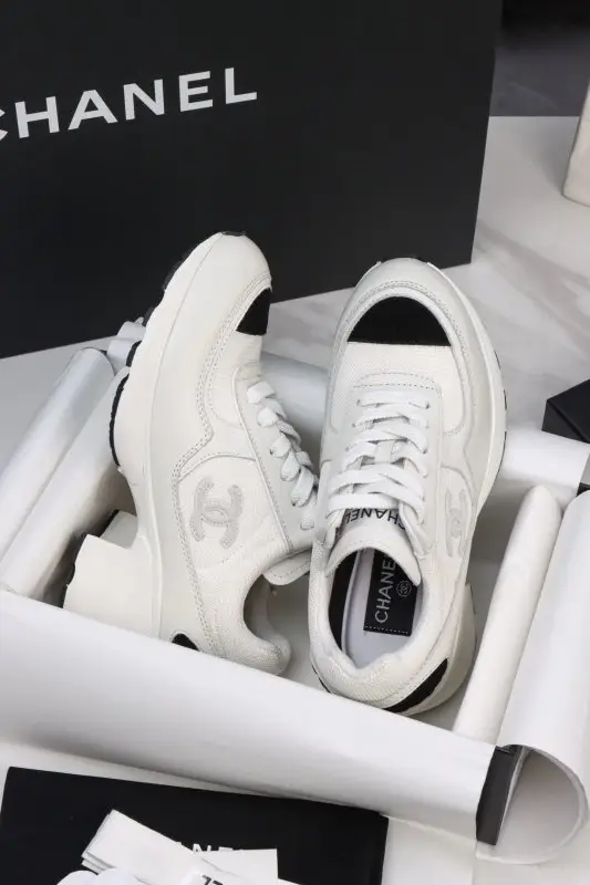 Chanel Sneakers leather women's on heel — Photo 5