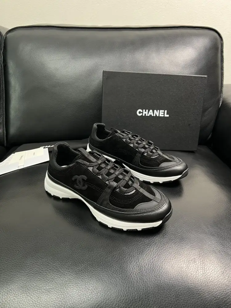 Chanel — Sneakers men's