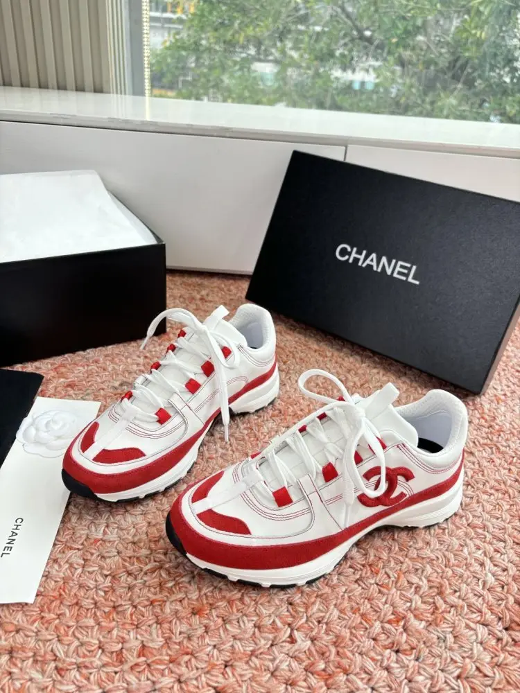 Chanel — Кросівки жіночі