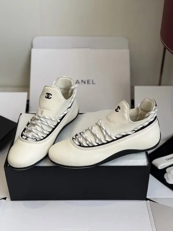 Chanel — Sneakers women's