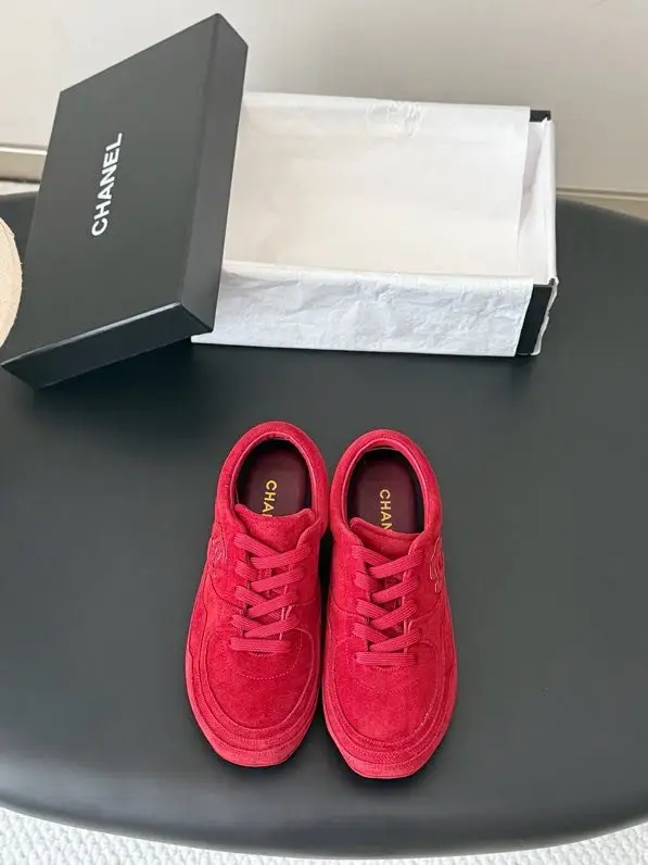 Chanel — Кроссовки женские
