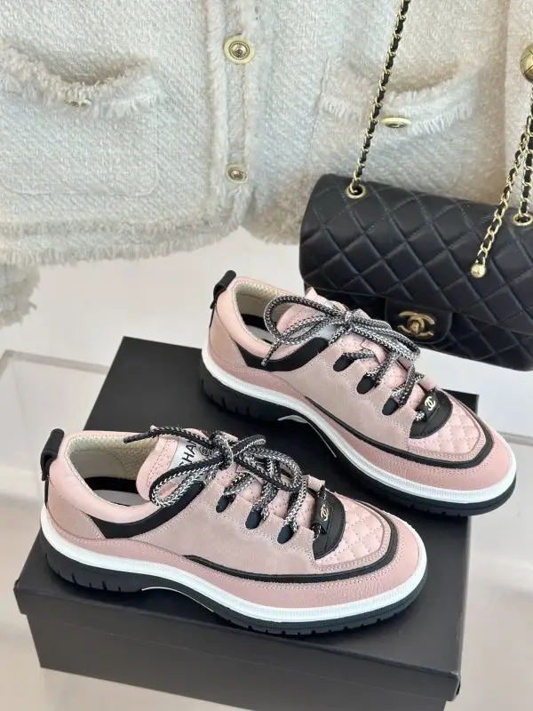 Chanel Кросівки жіночі — Фото 3