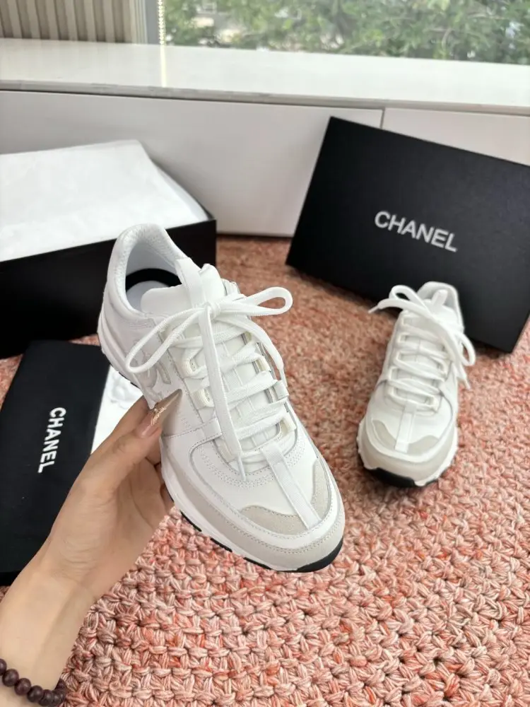 Chanel Кросівки жіночі — Фото 3