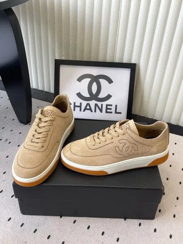 Chanel Кроссовки женские — Фото 3
