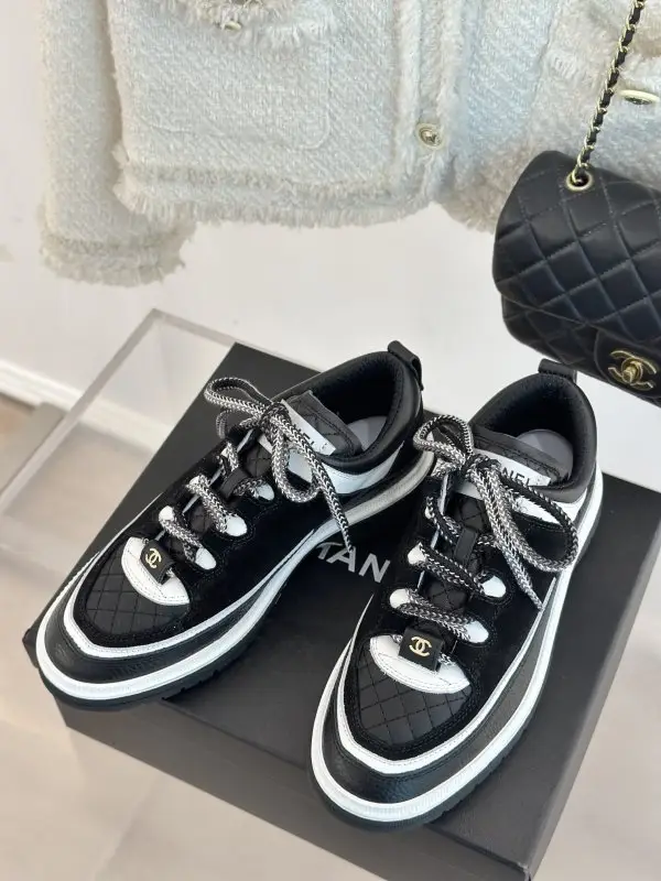 Chanel Кросівки жіночі — Фото 3