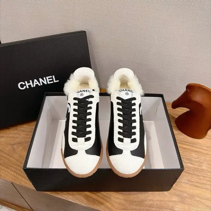 Chanel Кросівки жіночі — Фото 4