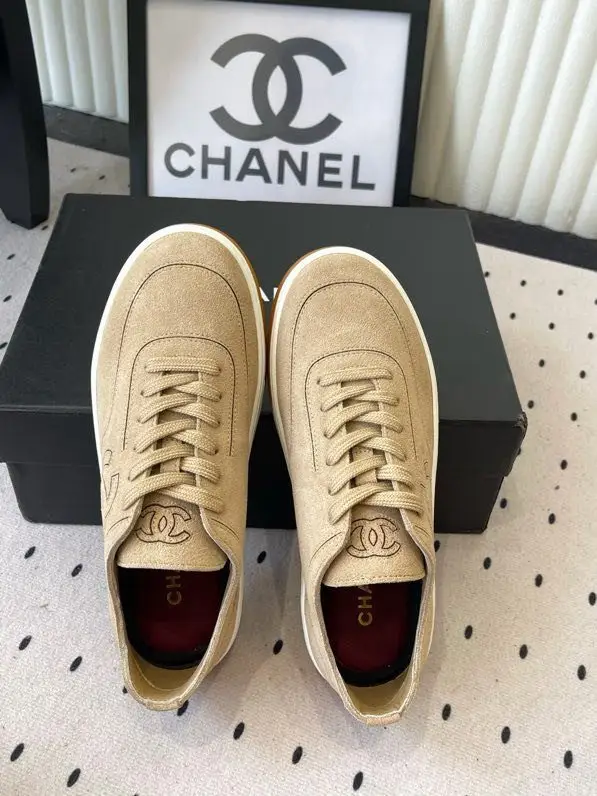Chanel Кроссовки женские — Фото 4