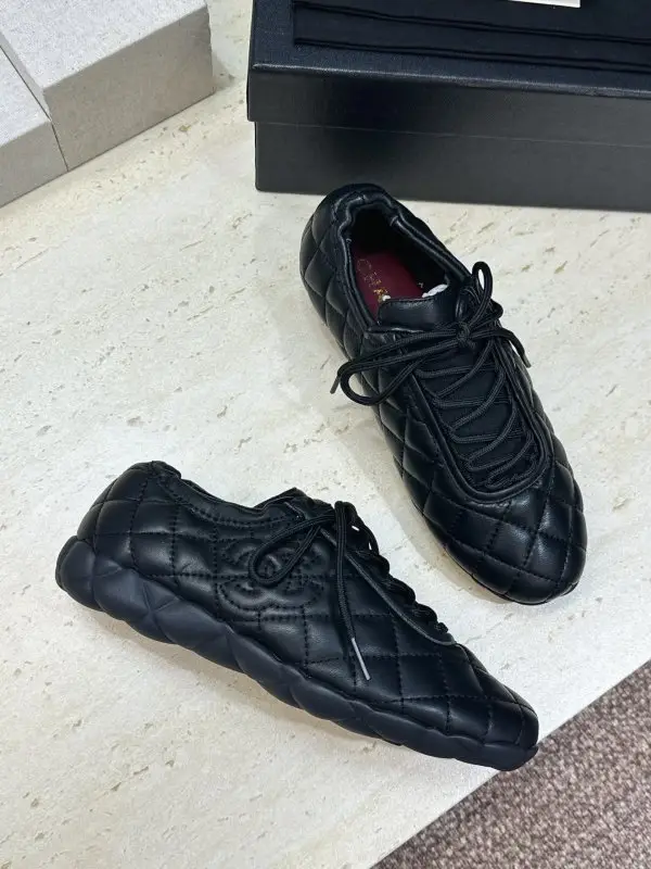 Chanel Кроссовки женские — Фото 4