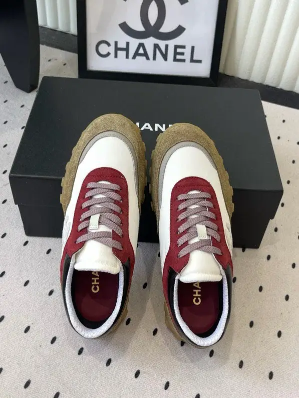 Chanel Кросівки жіночі — Фото 4