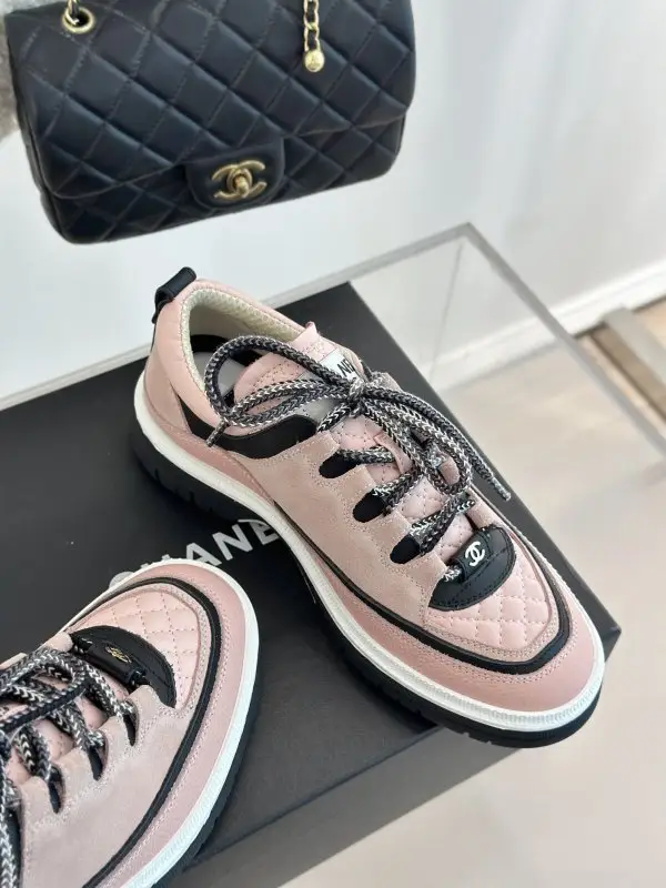 Chanel Кросівки жіночі — Фото 5