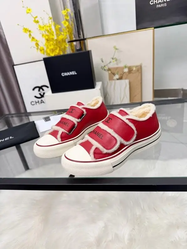 Chanel Sneakers women's — Photo 5