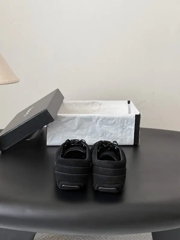 Chanel Sneakers women's — Photo 5